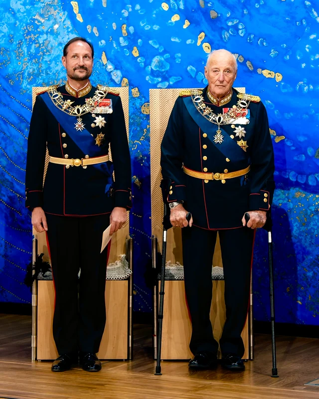Prințul Haakon și Regele Harald în 2025