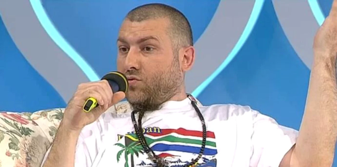 Pacha Man, copilărie marcată de bătăi şi jigniriCaptură Pro TV