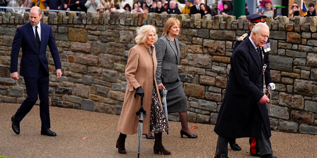 Charles, William, Camilla au comemorat dezastrul de la Aberfan, Profimedia (1) jpg
