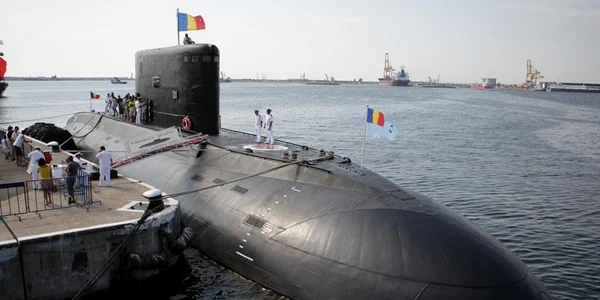 submarinul delfinul