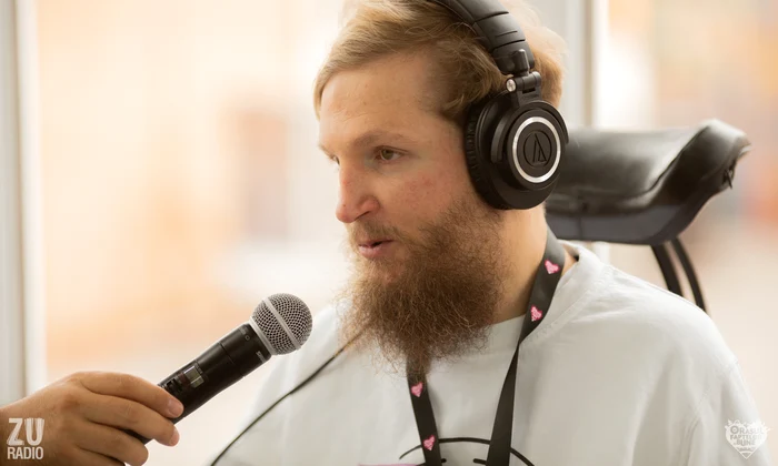 13 mihai nesu la radio zu orasul faptelor bune oradea 2019 4 jpg jpeg
