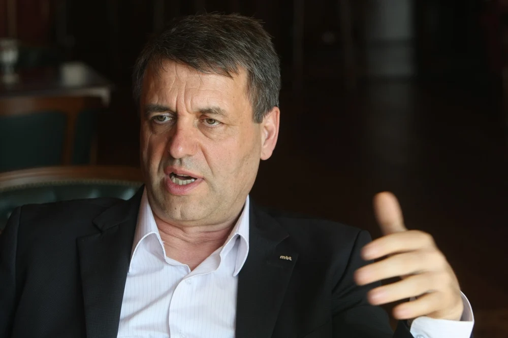 De la sacul de porumb din Obor la scanarea avioanelor Airbus. Povestea fabuloasă a inventatorului Mircea Tudor