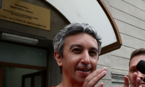 dan diaconescu jpeg