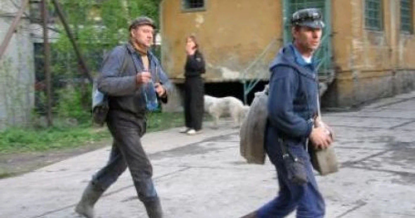 Minele Petrila, Uricani şi Paroşeni vor primi subvenţii în continuare, dar vor fi închise până în 2014