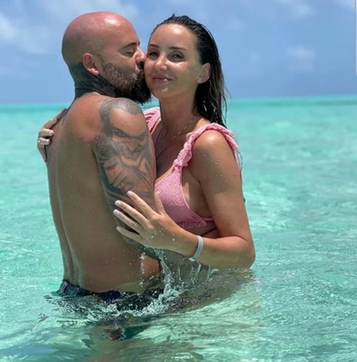 Matteo, alături de soția lui, Elena