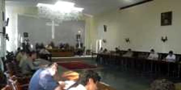 Studentii de la Teologie au intrat în febra examenelor de capacitate preoţească