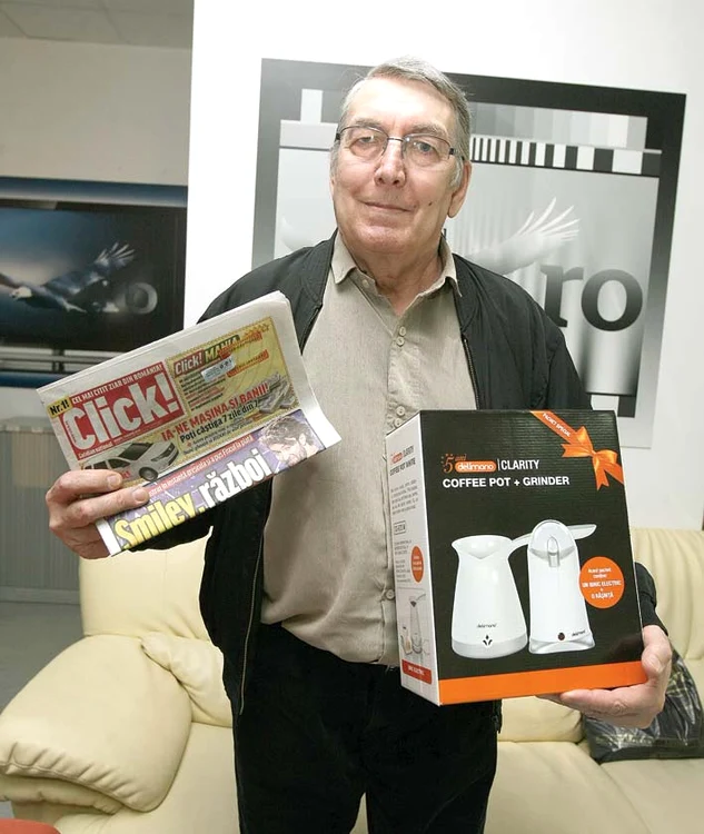 Nicolae Cojocaru a câştigat un set cu ibric electric şi râşniţă