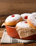 Gogosi peltea  Sursa foto shutterstock 2153176745 jpg