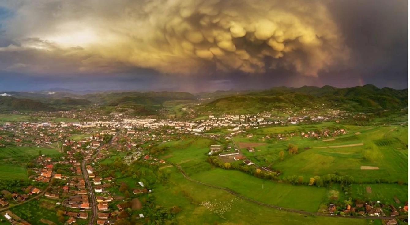 Norii spectaculoși. Foto: Marius Turc. Facebook