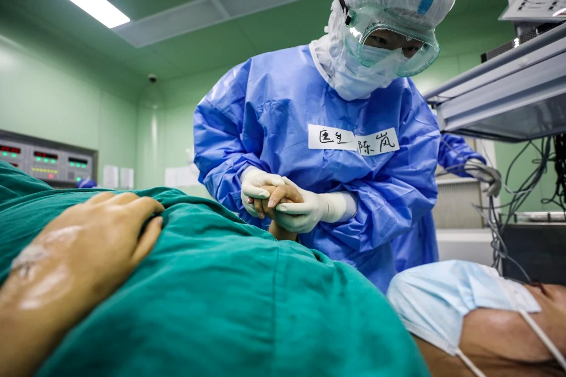 
    China are din ce în ce mai puține cazuri noi de coronavirusFoto: AFP  