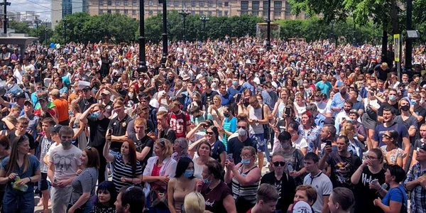 Proteste la Habarovsk după arestarea guvernatorului acuzat de asasinat FOTO Twitter opoziţia rusă