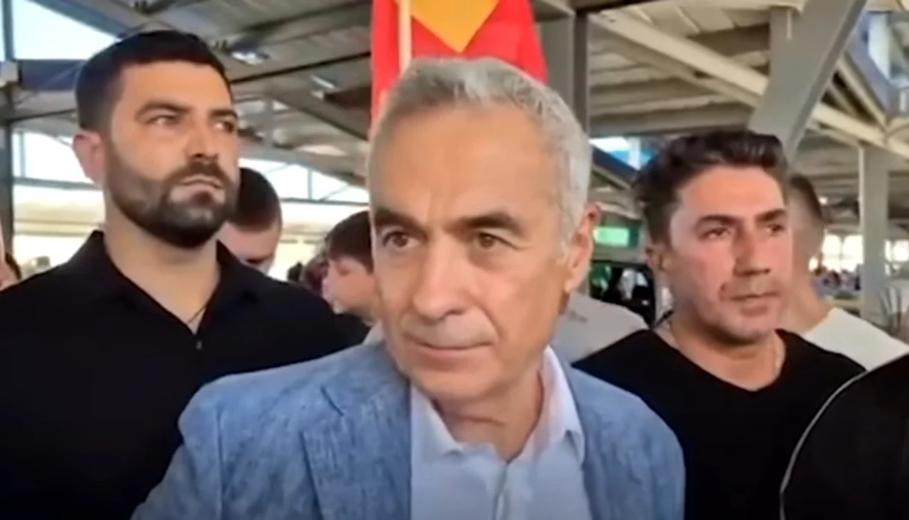 Călin Georgescu extrem de dur cu Nicuşor Dan şi raportul despre anularea alegerilor din 2024.