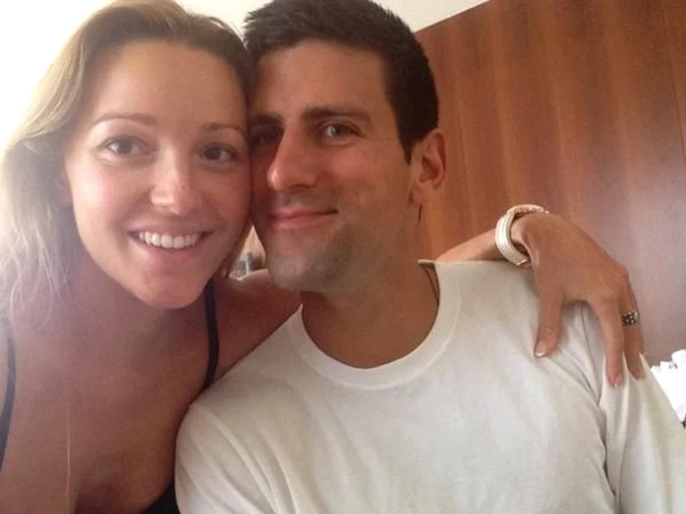 Novak Djokovic si Jelena, intr-unul dintre primele selfie-uri făcute ca soţ şi soţie