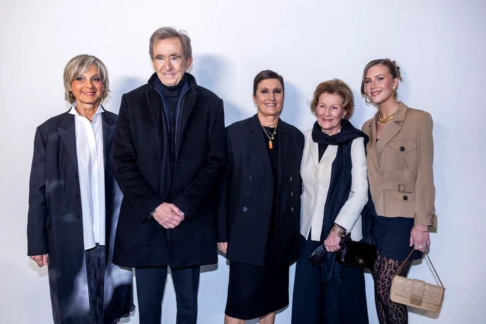 Regina Sonja și nepoata ei, Leah Behn, foto dreapta