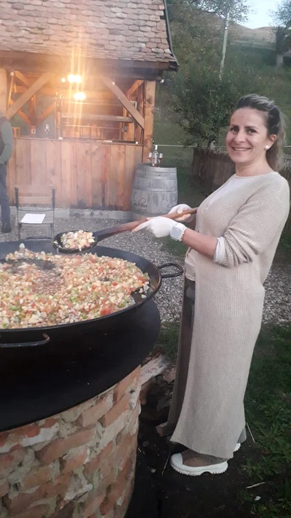 Adriana este pentru a șasea oară la pensiune și gătește din plăcere