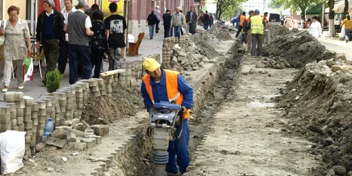 Străzile Devei au fost sparte pe parcursul anului trecut