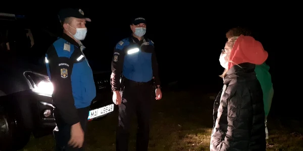 Rătăciţi pe munte în zona Fratoşteanu - în Munţii Latoriţei - Vâlcea Foto Adevărul