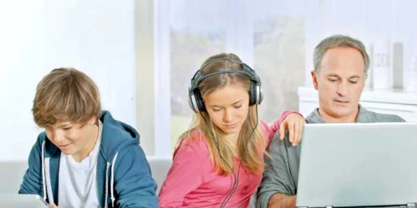 Mobilitatea este principalul argument în favoarea tabletelor şi a laptopurilor