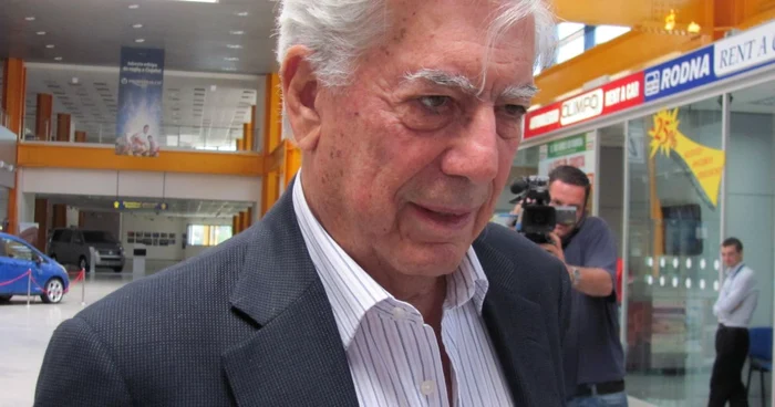 Mario Vargas Llosa a ajuns la Cluj  FOTO: Florina Pop