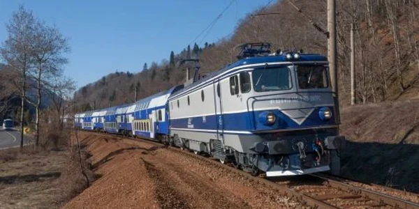 cluj tren cfr 