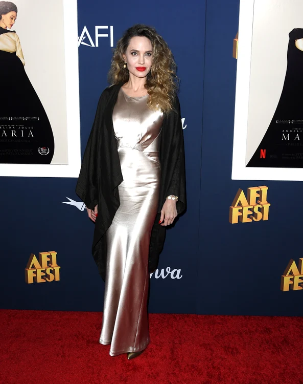 Angelina Jolie GettyImages 2181415641 jpg