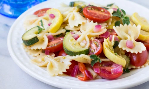 Pasta Salad with Zucchini Tomatoes and Roasted Red Peppers Culinary Hill 2 729x1024 jpeg