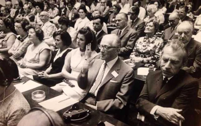 Zaharia Stancu la Congresul PEN clubului în 1968 foto arhiva familiei stancu