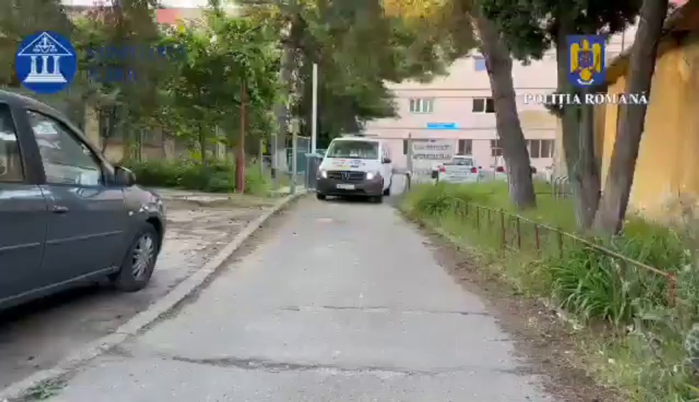 Doi medici stomatologi din Vest sunt anchetați pentru că au înșelat Casa de Asigurări cu lucrări fictive VIDEO 