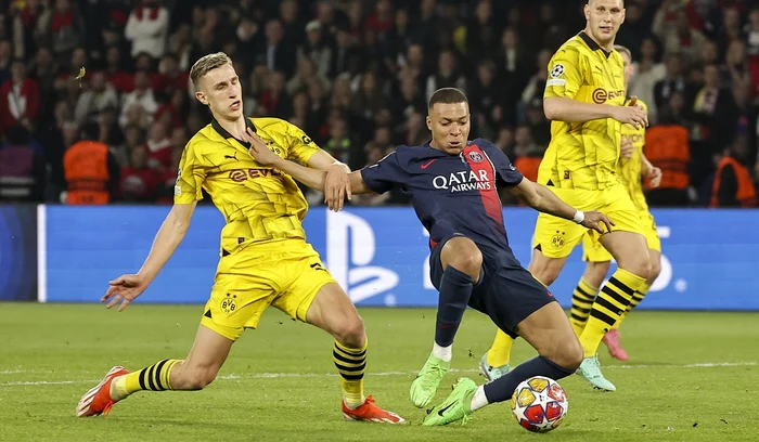 Kylian Mbappé (centru) a ratat calificarea în finală (FOTO: EPA)