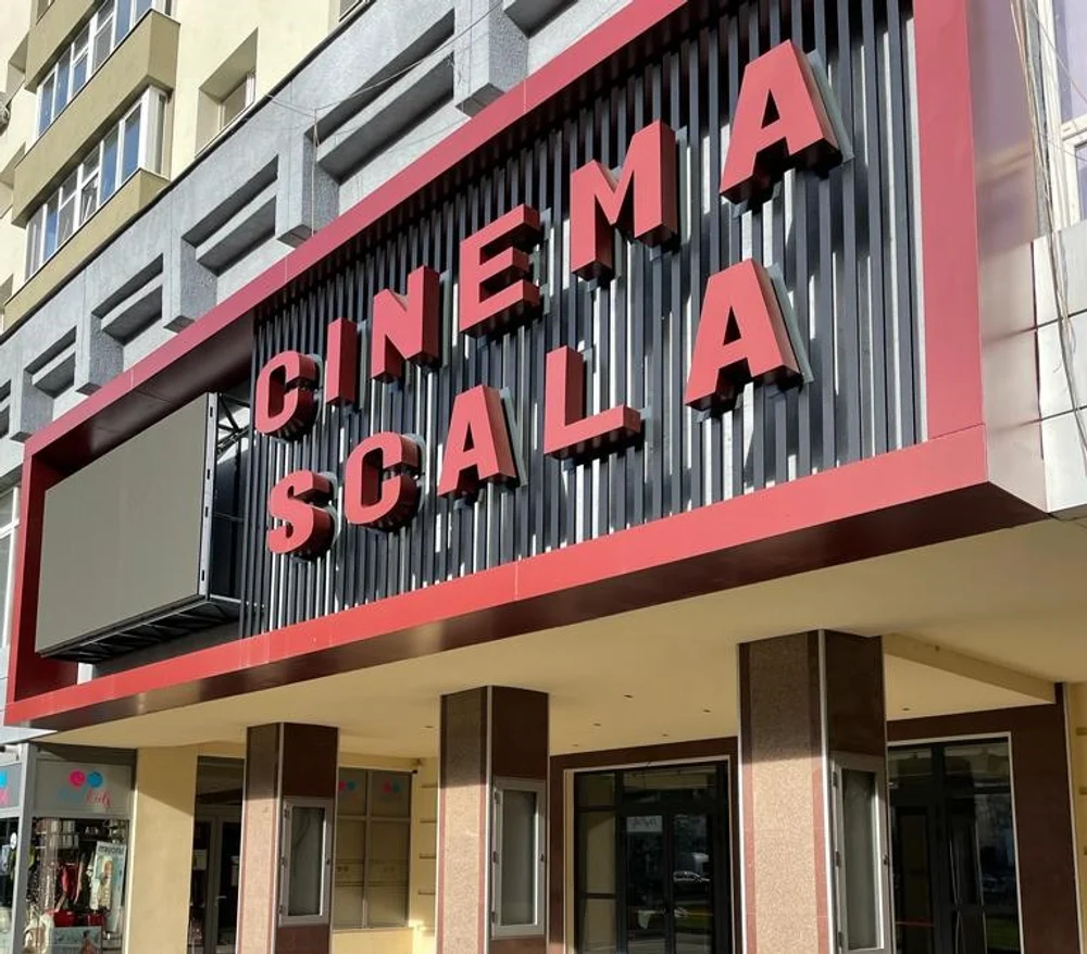 Moştenitorii familiei Bragadiru au vândut jumătate din emblematicul bloc de locuințe Scala