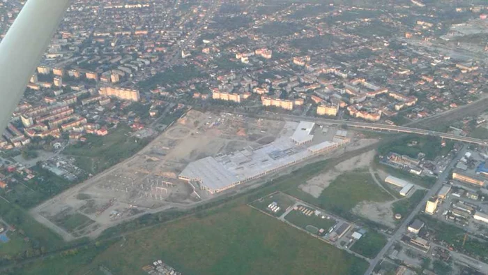 Şantierul mall-ului din Calea Şagului văzut din avion FOTO Ştefan Both