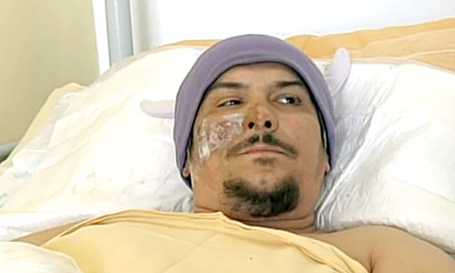 Marian Leuşteanu,  basistul trupei  Monarchy, este internat  la “Bagdasar Arseni” jpeg