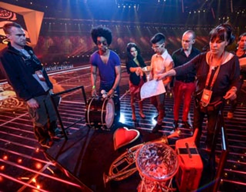 
    Trupa Mandinga reprezintă România la Eurovision 2012  