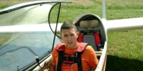 Satu Mare: Sporturi extreme aeronautice pe aerodromul din Satu Mare