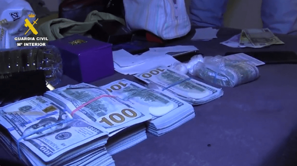 Ucrainenii și rușii din Spania i-au jefuit pe refugiații veniți din Ucraina