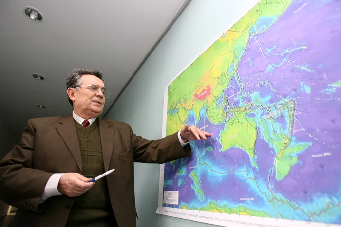 Profesorul Gheorghe Mărmureanu  spune că zona Sibiului  s-a mai cutremurat în trecut