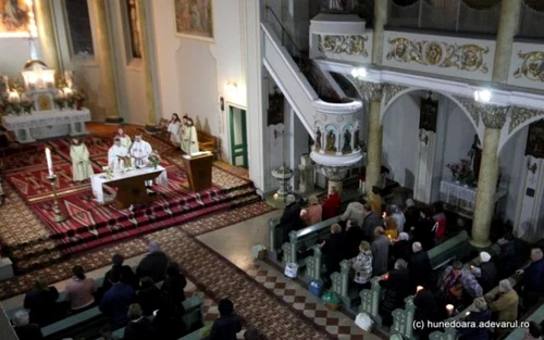 inviere biserica romano catolica hunedoara