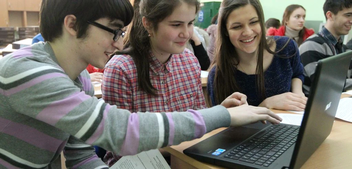 laptopuri gaudeamus chisinau elevi