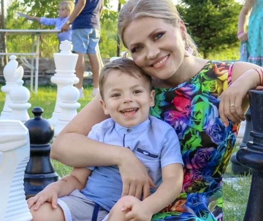 
    Mirela Vaida l-a aniversat pe Vladimir. Băiețelul a împlinit trei aniFoto: arhivă personală  