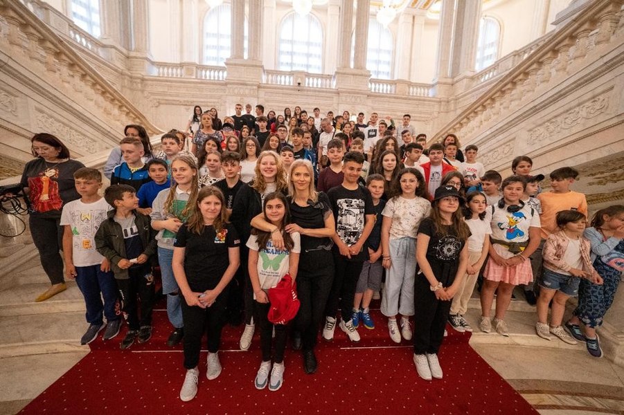 Să avem grijă de copii, să învățăm unii de la ceilalți