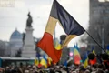 drapel steag romania revolutie fara stema foto sutterstock