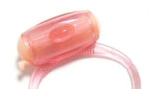 Inelele pentru penis există în numeroase forme și culori jpeg