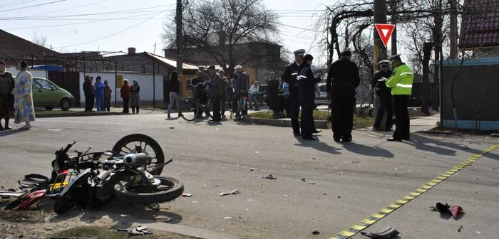 Imagine de la accident. FOTO: Nicoleta Butnaru