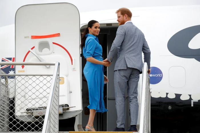 Prințul Harry și Meghan Markle în aeroport, Profimedia (1) jpg