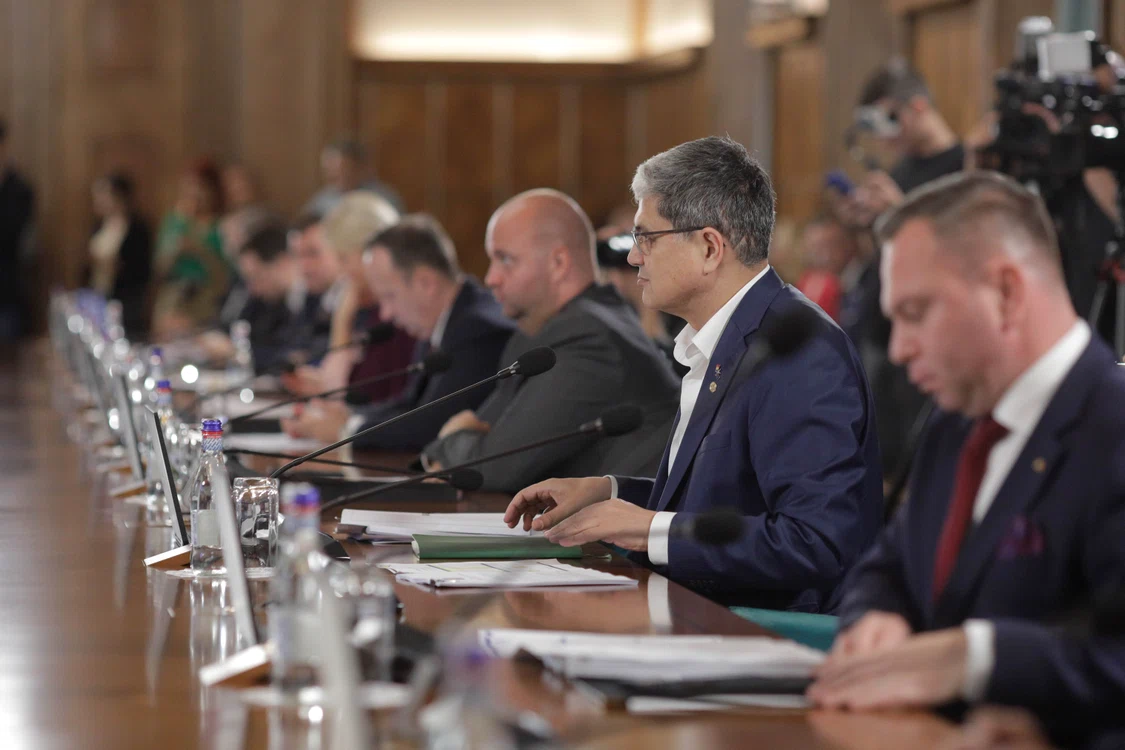 Ministrul Finanțelor discută cu liderii Coaliției privind bugetul pe 2024 FOTO Inquam Photos 