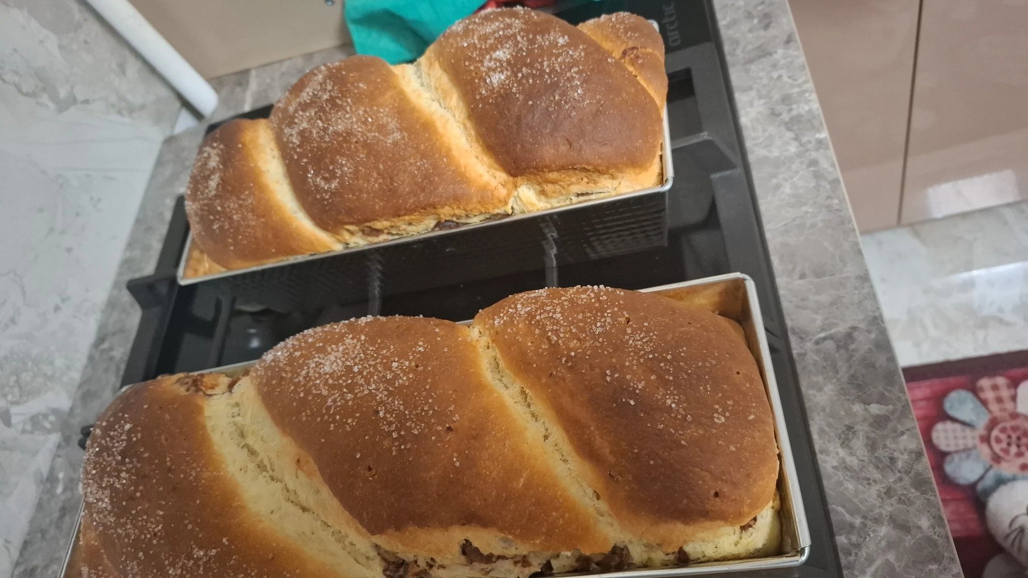 Cumpărarea cozonacilor online poate fi ilegală. Avertismentul ANSVSA privind achiziția alimentelor de pe Facebook