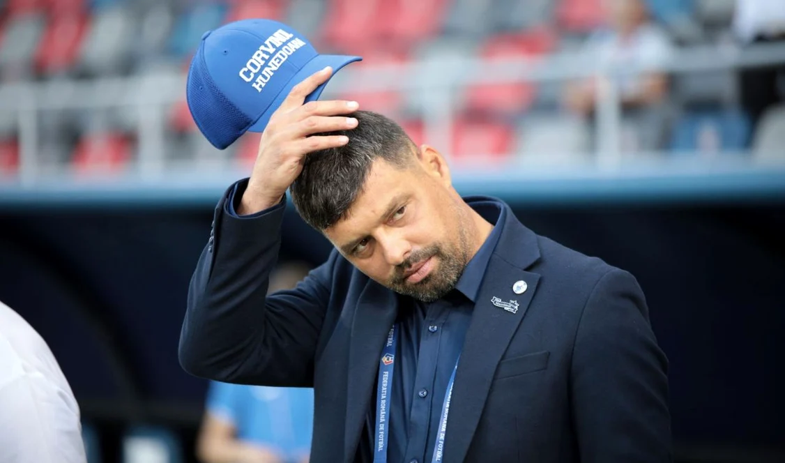 Florin Maxim, antrenor Corvinul Hunedoara. FOTO: Arhiva Adevărul