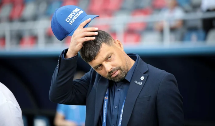 Florin Maxim, antrenor Corvinul Hunedoara. FOTO: Arhiva Adevărul