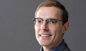 Viitorul literaturii, literatura viitorului – interviu cu Martin PUCHNER, critic și teoretician literar jpeg