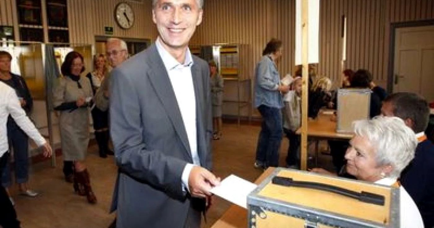 Laburiştii norvegieni riscă să piardă majoritatea în Parlament